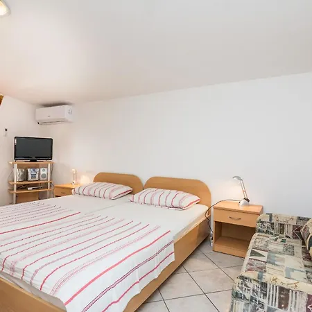 By The Sea - 20333 Apartman *